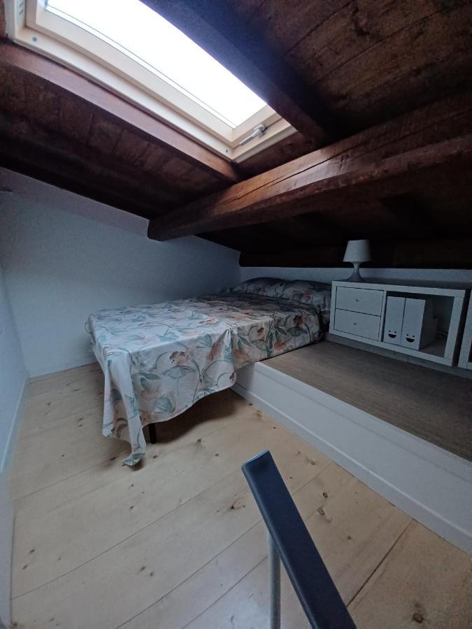Casa Vacanze L'Acquerello Lari Extérieur photo